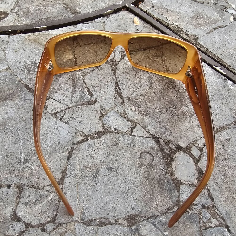 RARE Prada Milano SPR10H Sunglasses for Women - Picture 5 of 9